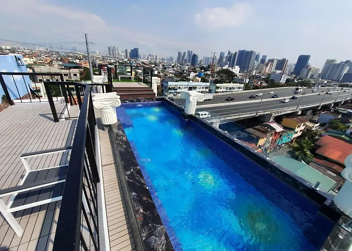 Heroes Hotel