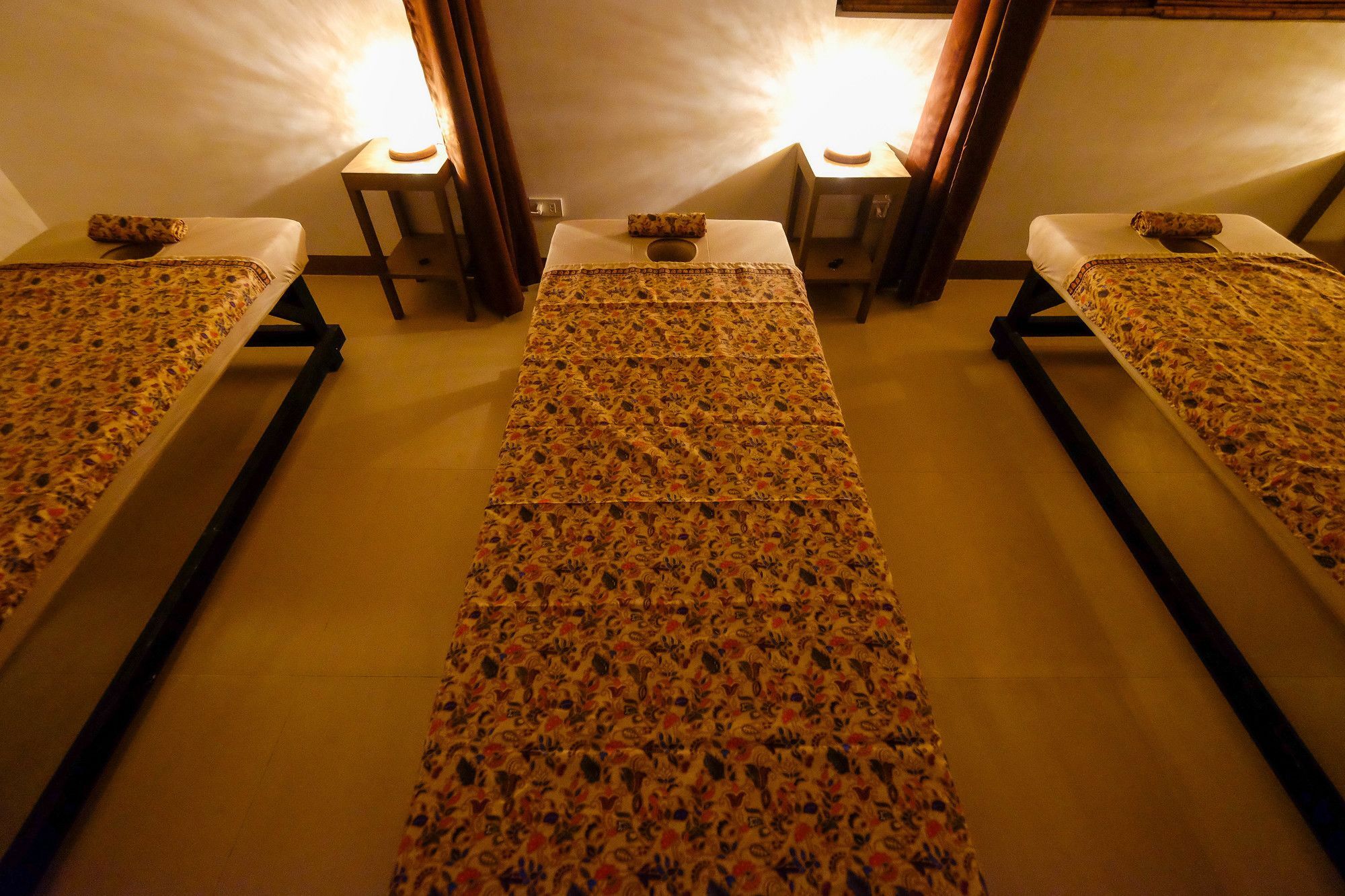 Hotel Heroes 3*